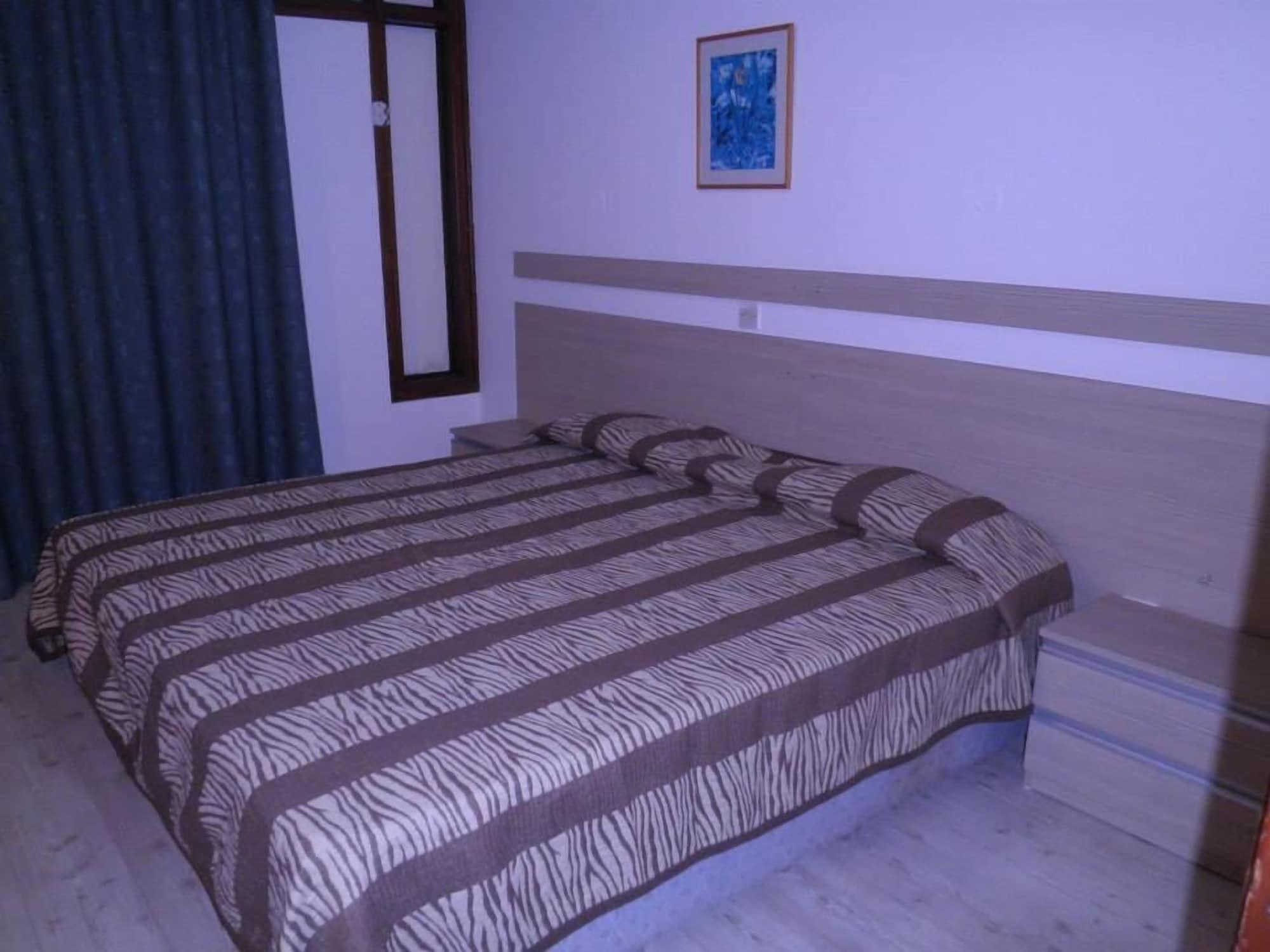 Agrino Hotel Apartments Ayia Napa Exterior photo